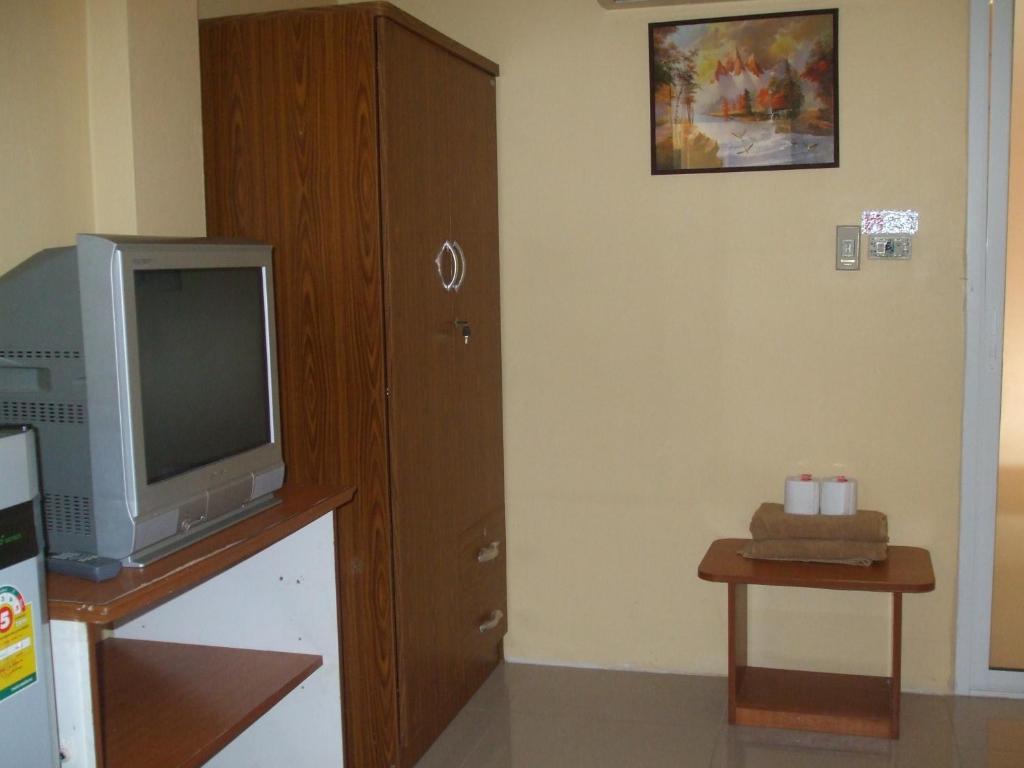 Aura House Hotel Pattaya Luaran gambar