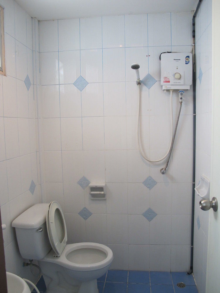 Aura House Hotel Pattaya Luaran gambar