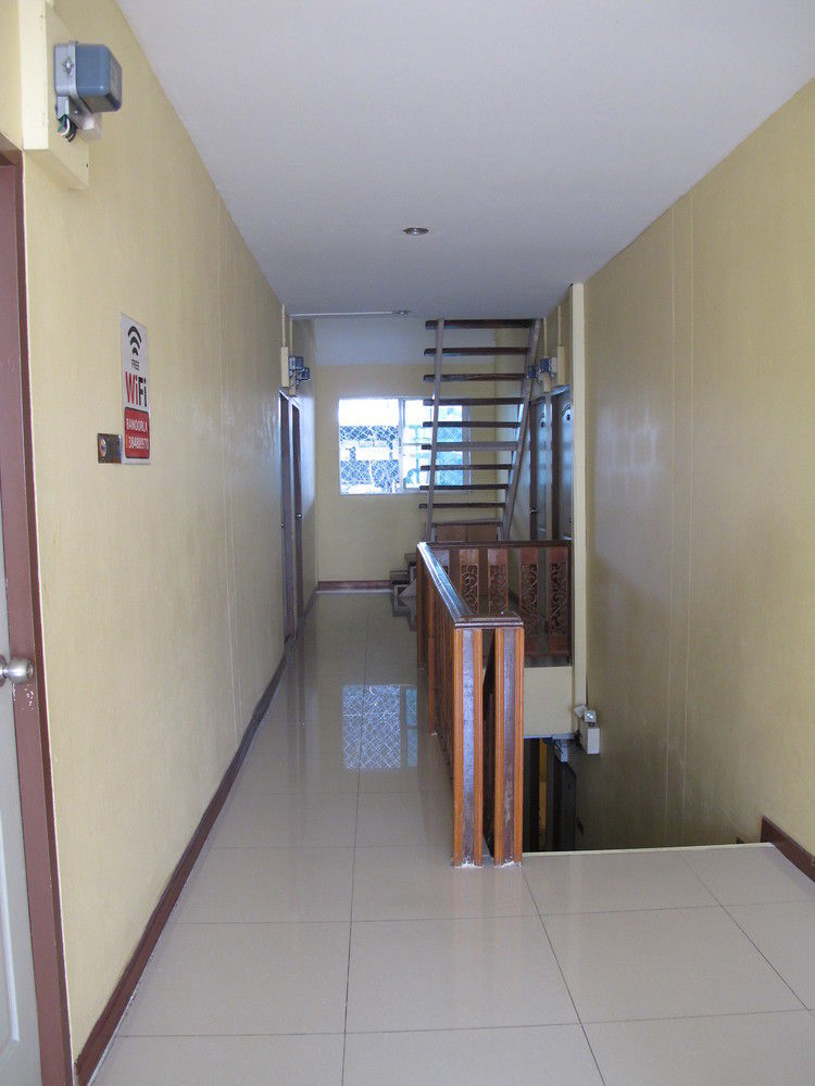 Aura House Hotel Pattaya Luaran gambar